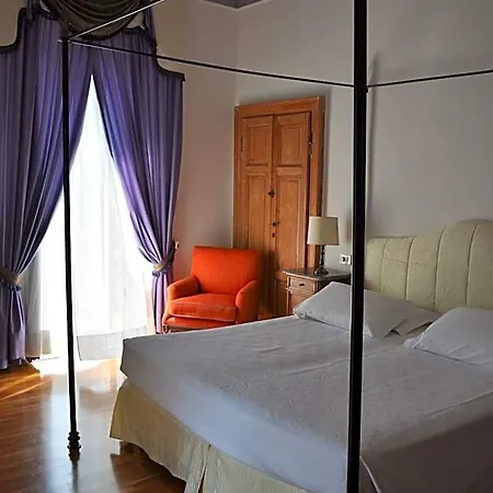 Отель Florence